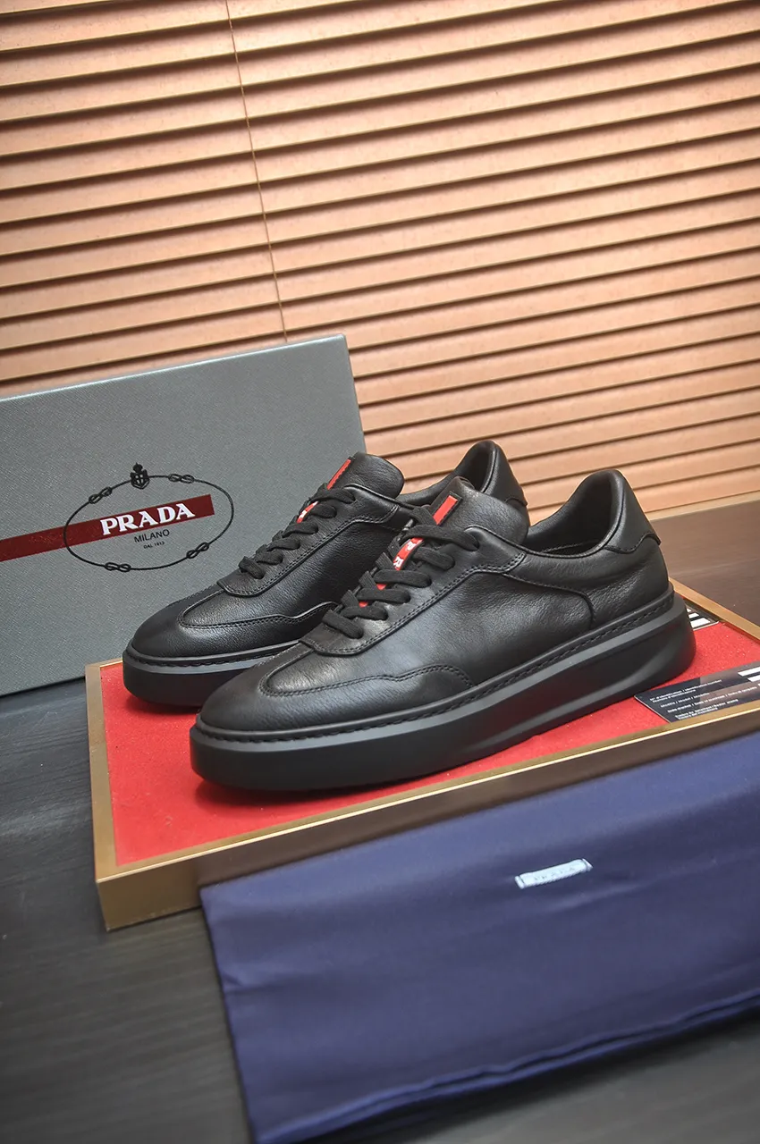 Men's shoes 💰520💶[PRADA] Top original, new season, high quality original goods, top high mercerized cowhide combined with original breathable fabric + imported glue, imported stretch fabric inside with original cowhide feet, original thick outsole! Quality guaranteed! Code 38-45 (45 customized)